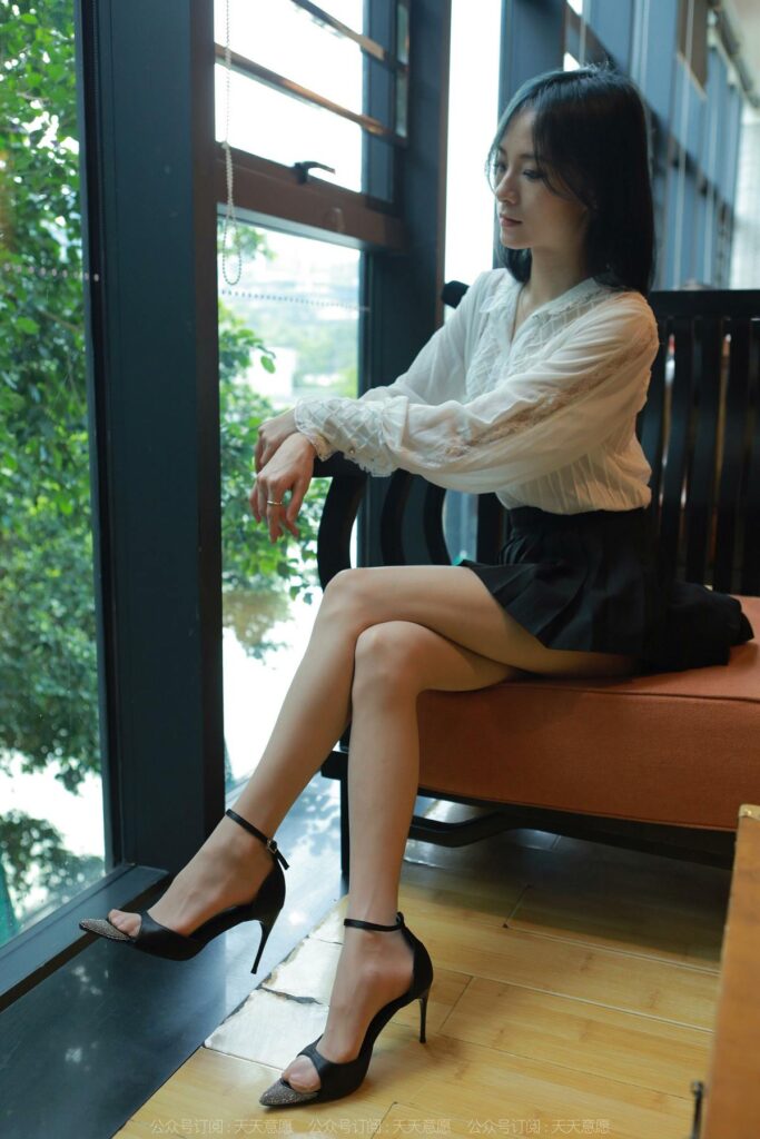 [IESS異思趣向] 2022.5.30 絲享家 1103：小六《超短百褶裙》[94P/102MB]插圖2