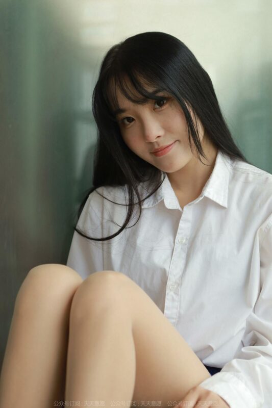 [IESS異思趣向] 2022.10.22 絲享家 1245 婉萍《美女文員》[94P/101MB]-無料攝影圈