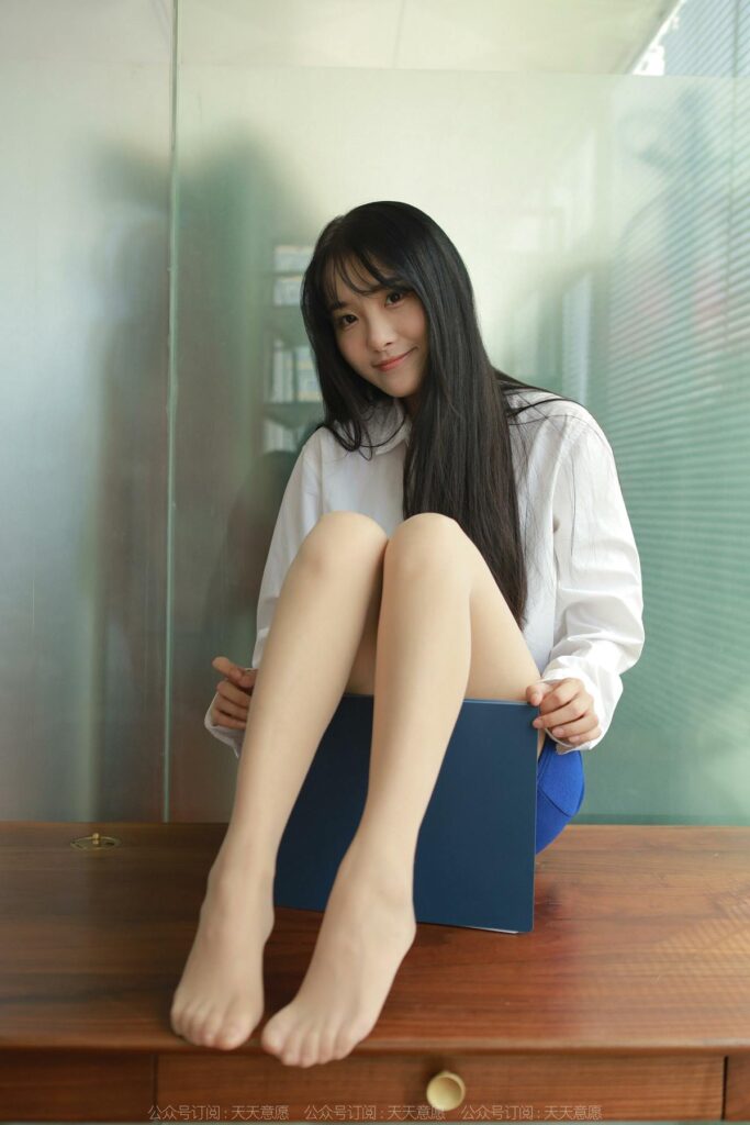 [IESS異思趣向] 2022.10.22 絲享家 1245 婉萍《美女文員》[94P/101MB]插圖3