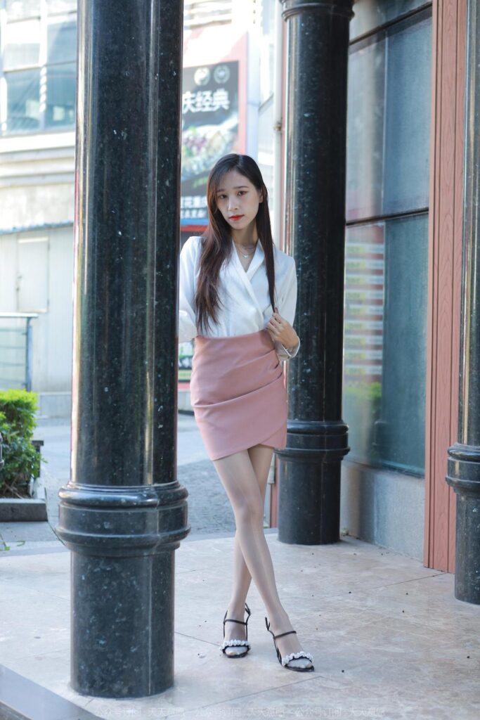 [IESS異思趣向] 2022.10.27 絲享家 1250 美子《街角的愛人》[88P/92MB]插圖1