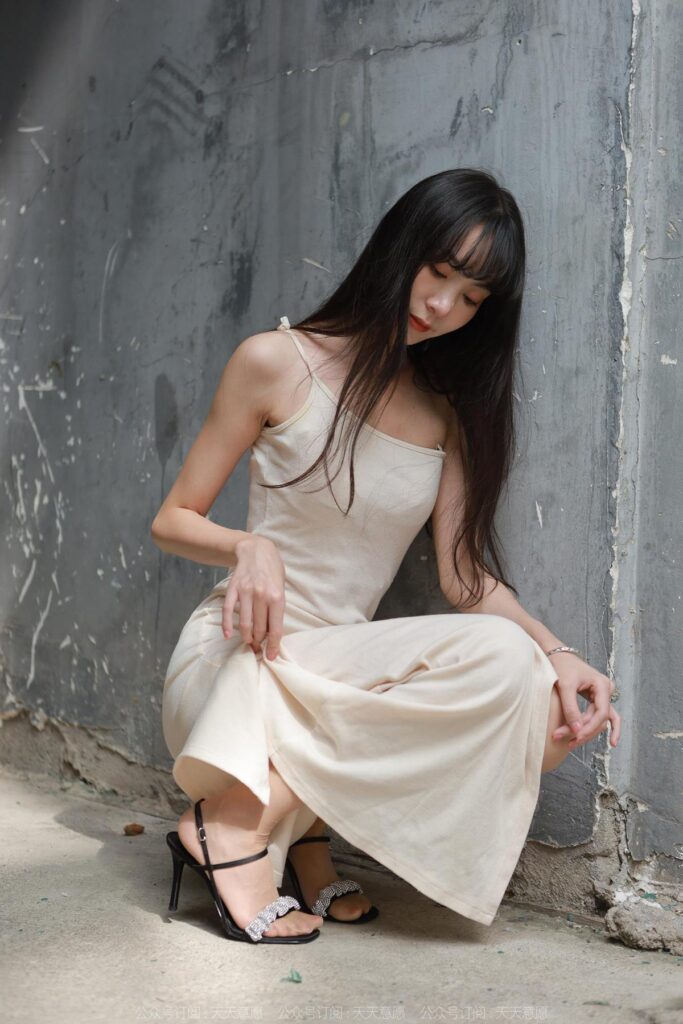 [IESS異思趣向] 2022.11.08 絲享家 1262 團(tuán)團(tuán)《高叉長腿》[88P/94MB]插圖2