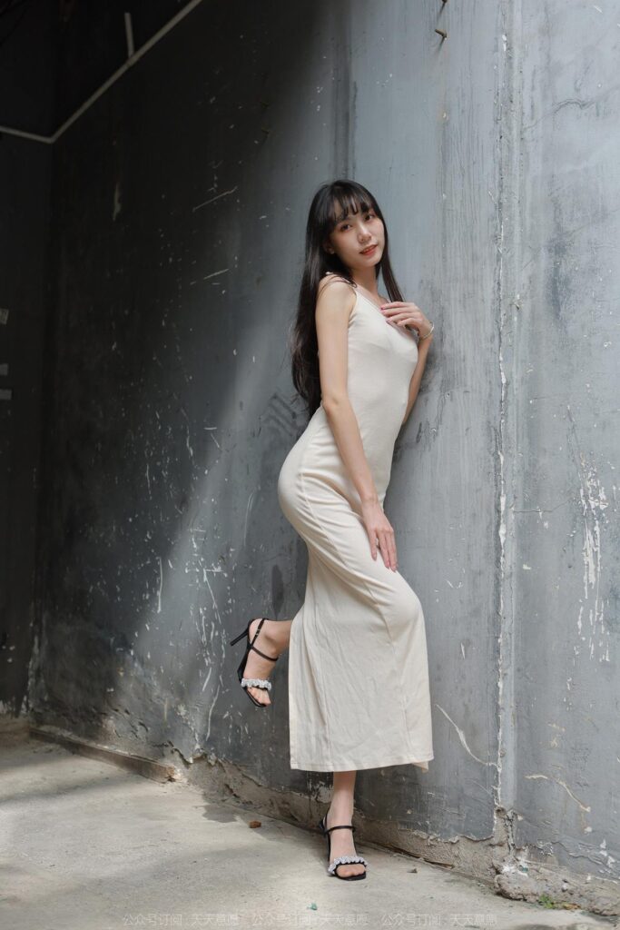 [IESS異思趣向] 2022.11.08 絲享家 1262 團(tuán)團(tuán)《高叉長腿》[88P/94MB]插圖1