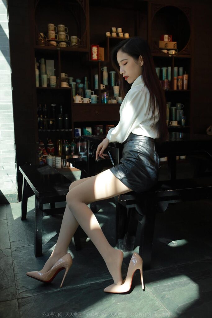 [IESS異思趣向] 2022.11.15 絲享家 1269 美子《裸色高跟》[88P/86MB]插圖3