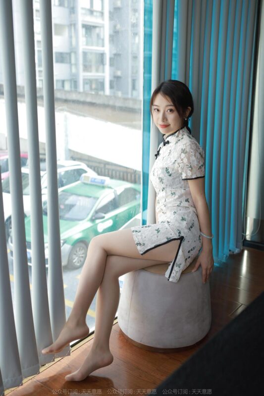 [IESS異思趣向] 2022.12.07 絲享家 1291 小婕《柔情似水》[89P/85MB]-無料攝影圈