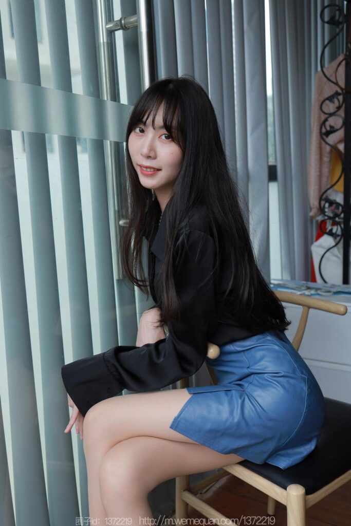 [IESS異思趣向] 2022.12.18 絲享家 1302 團(tuán)團(tuán)《迷人的藍(lán)色》[84P/106MB]插圖