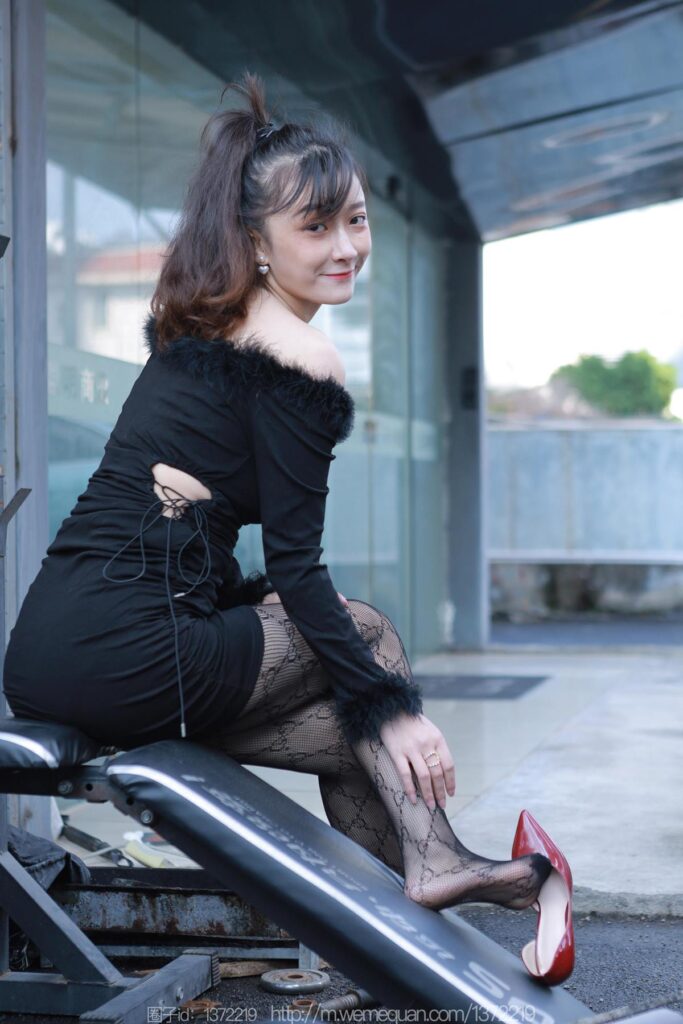 [IESS異思趣向] 2022.12.22 絲享家 1306 秋秋《車上的故事》[90P/107MB]插圖1