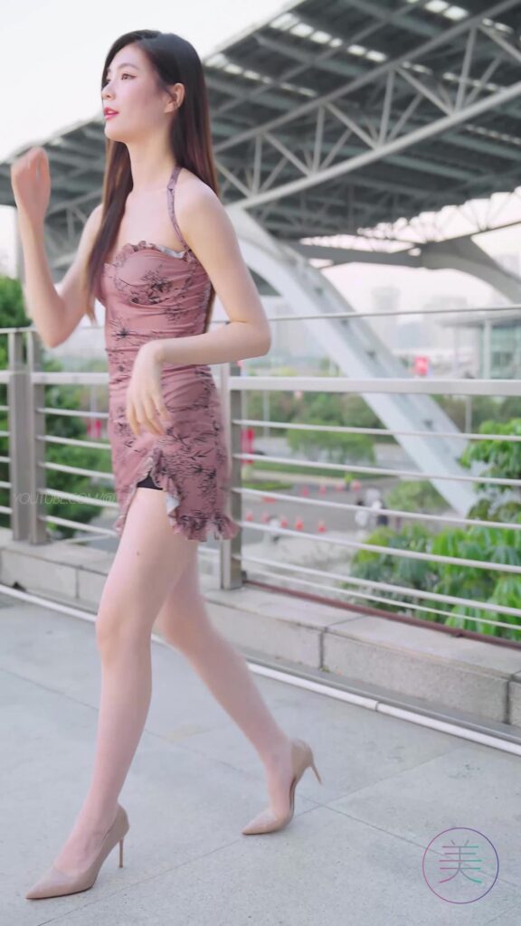 NO.0470 2023 廣州車展 Racing Model 車模抖音網(wǎng)紅隨拍18[1V/325MB]插圖1