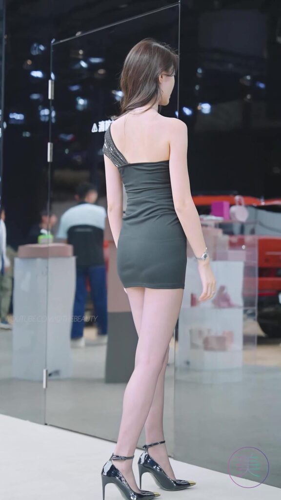 NO.0471 2023 廣州車(chē)展 Racing Model 車(chē)模抖音網(wǎng)紅隨拍19[1V/305MB]插圖1