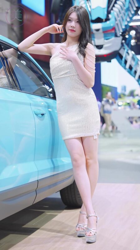 NO.0476 2023 廣州車展 Racing Model 車模抖音網紅隨拍24[1V/184MB]-無料攝影圈