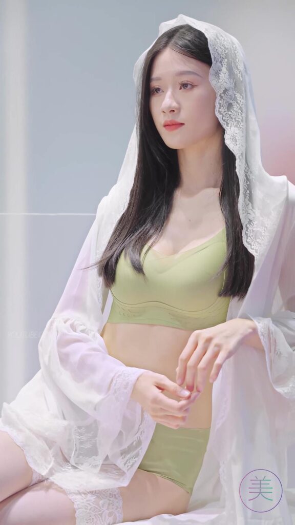 NO.0517 2023 廣州內(nèi)衣展 內(nèi)衣秀 Racing Model 07[1V/323MB]插圖1