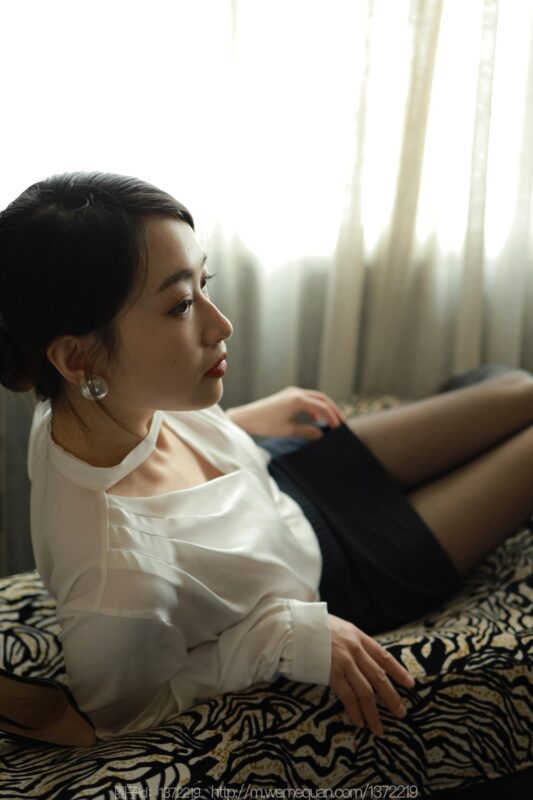 [IESS異思趣向] 2023.2.21 絲享家 1368 小婕《財(cái)閥的女人》[88P/103MB]-無料攝影圈