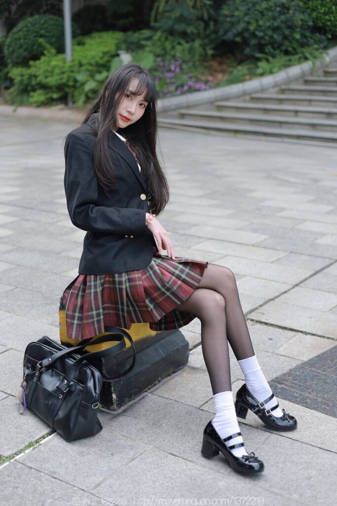 [IESS異思趣向] 2023.2.23 絲享家 1370 團團《春天的味道》[76P/97MB]插圖1