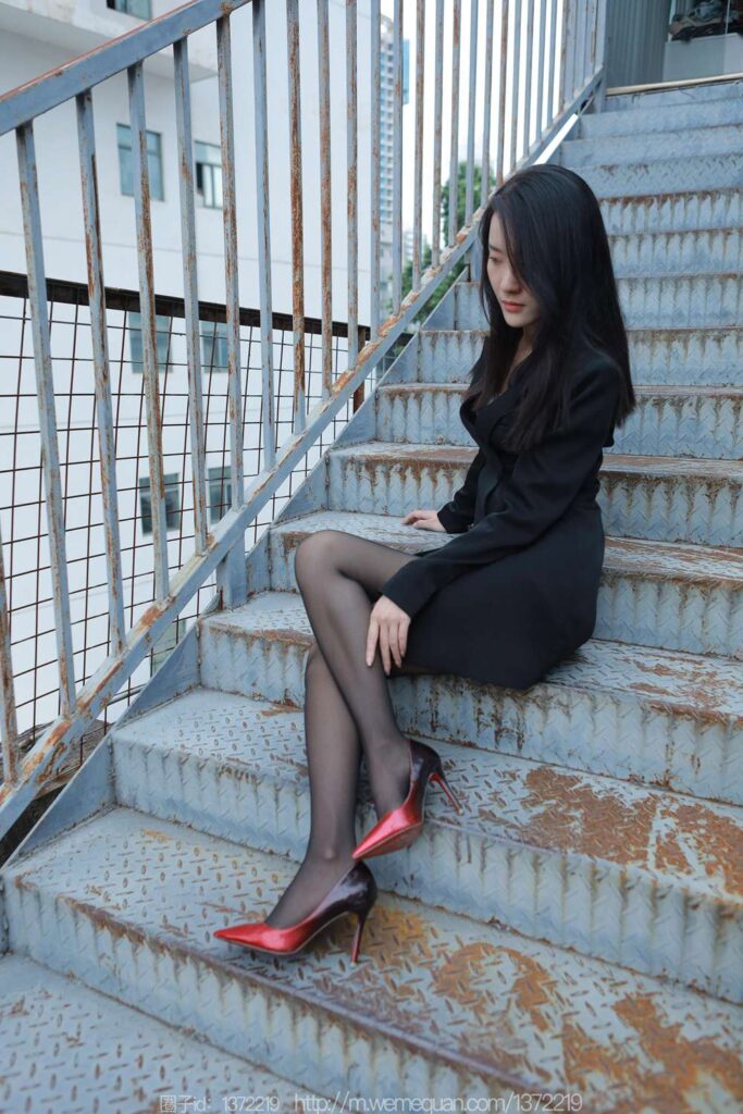 [IESS異思趣向] 2023.4.18 絲享家 1425 婉萍《小辣椒》[85P/96MB]插圖3