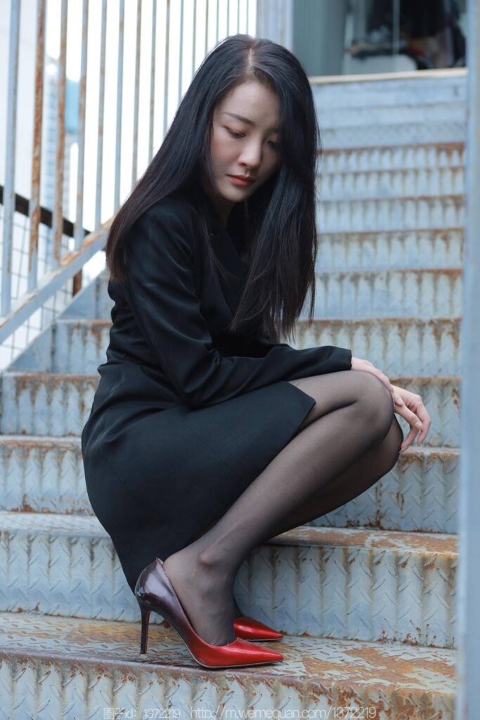 [IESS異思趣向] 2023.4.18 絲享家 1425 婉萍《小辣椒》[85P/96MB]插圖