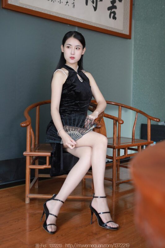 [IESS異思趣向] 2023.4.20 絲享家 1427 小寶《傾國傾城》[89P/93MB]-無料攝影圈