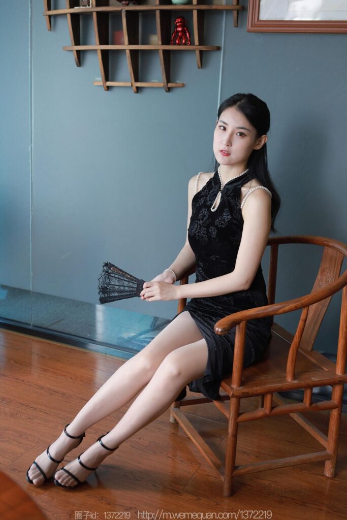 [IESS異思趣向] 2023.4.20 絲享家 1427 小寶《傾國(guó)傾城》[89P/93MB]插圖1