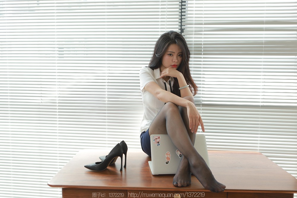 [IESS異思趣向] 2023.7.3 絲享家 1470 兔兔《一字馬》[87P/73MB]插圖