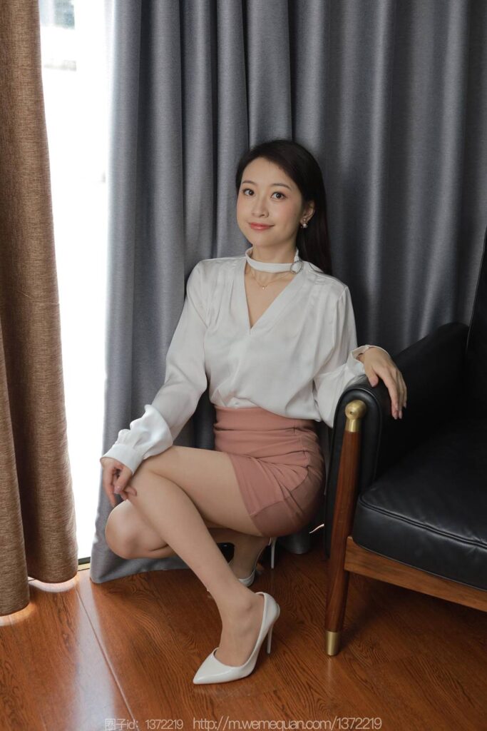 [IESS異思趣向] 2023.7.25 絲享家 1489 小婕《粉色的溫柔》[83P/92MB]插圖1