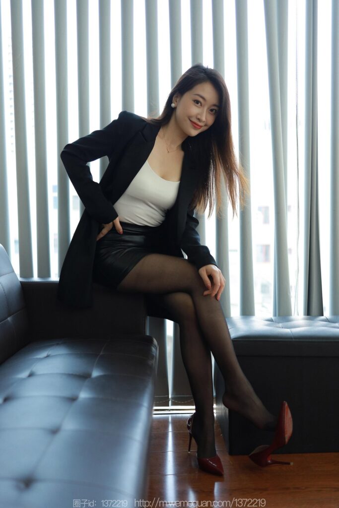 [IESS異思趣向] 2023.8.9 絲享家 1502 小婕《風(fēng)一樣的女人》[90P/97MB]插圖