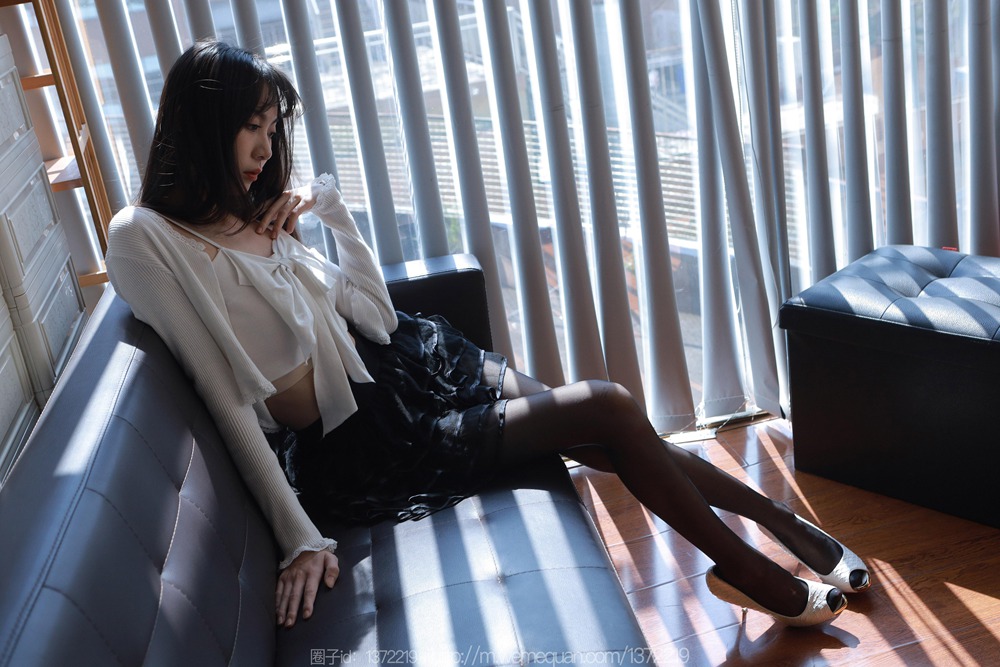 [IESS異思趣向] 2023.09.10 絲享家 1529 團團《美妙后豎線》[81P/92MB]插圖2