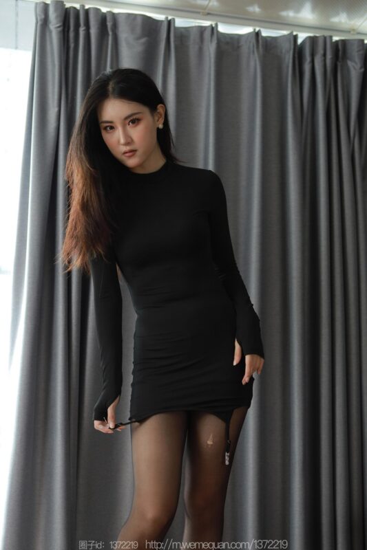 [IESS異思趣向] 2023.09.13 絲享家 1532 小寶《黑色吊帶襪》[83P/85MB]-無料攝影圈