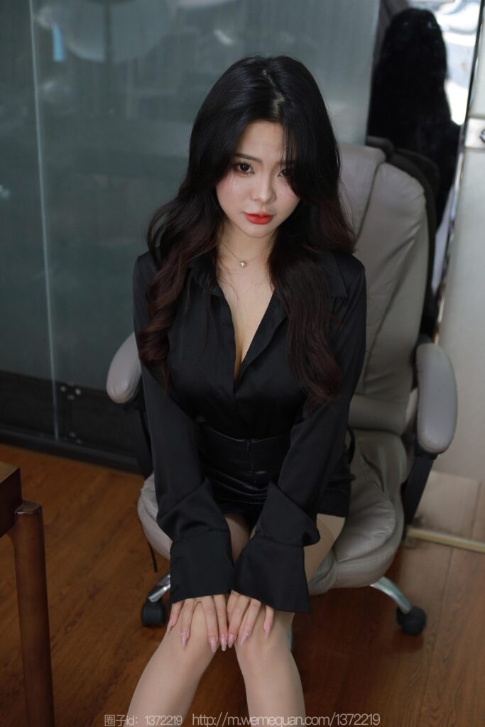 [IESS異思趣向] 2023.09.21 絲享家 1539 兔兔《桌上的辦公》[86P/77MB]插圖1