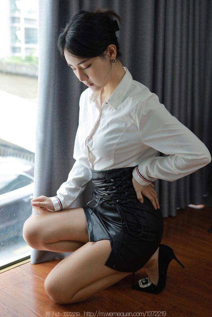 [IESS異思趣向] 2023.10.01 絲享家 1547 小寶《不開燈的房間》[77P/74MB]插圖2