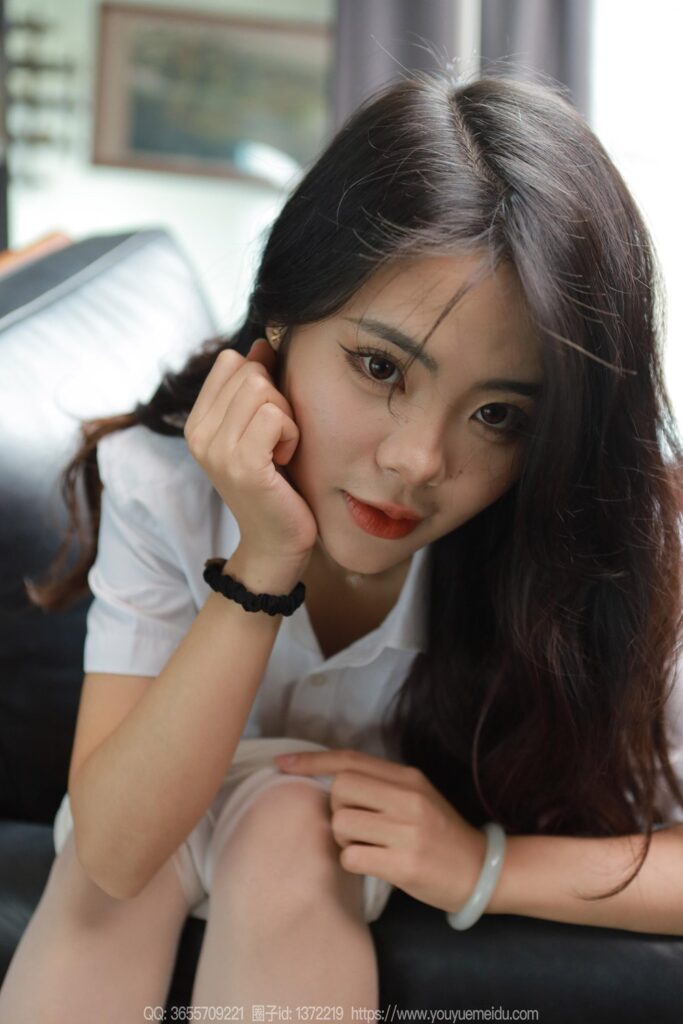 [IESS異思趣向] 2023.12.14 絲享家 1611 兔兔《更衣室（上）》[80P/58MB]插圖1