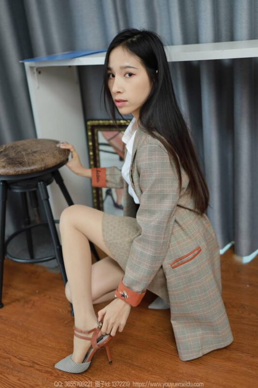 [IESS異思趣向] 2024.02.13 絲享家 1663 美子《閃亮美甲》[88P/91MB]-無料攝影圈