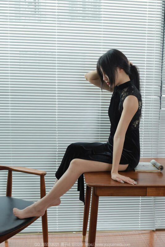 [IESS異思趣向] 2024.04.21 絲享家 1721 小寶《黑長直》[86P/71MB]-無料攝影圈