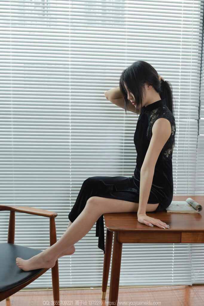 [IESS異思趣向] 2024.04.21 絲享家 1721 小寶《黑長(zhǎng)直》[86P/71MB]插圖