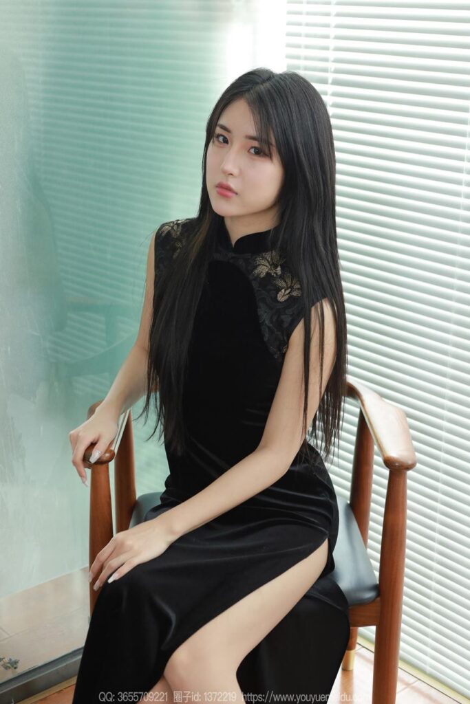 [IESS異思趣向] 2024.04.21 絲享家 1721 小寶《黑長(zhǎng)直》[86P/71MB]插圖2