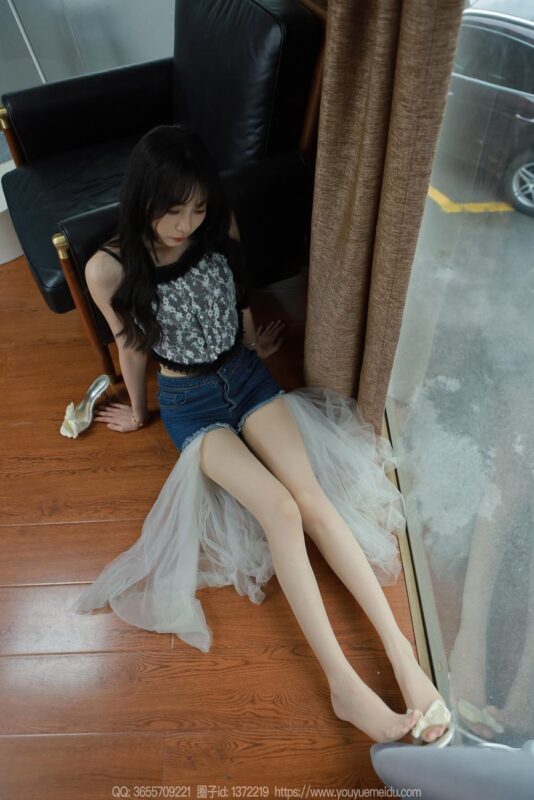 [IESS異思趣向] 2024.04.28 絲享家 1727 團(tuán)團(tuán)《長(zhǎng)腿白紗》[86P/70MB]-無(wú)料攝影圈