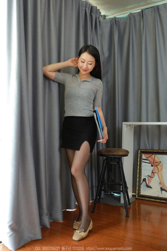 [IESS異思趣向] 2024.05.05 絲享家 1733 小婕《嘿絲短裙（下）》[88P/81MB]插圖1