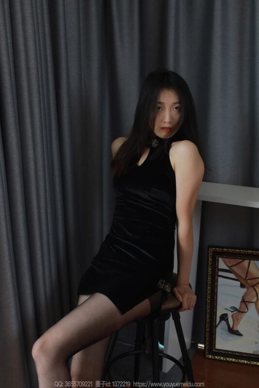 [IESS異思趣向] 2024.05.07 絲享家 1735 小九《光腳丫子》[82P/74MB]-無(wú)料攝影圈