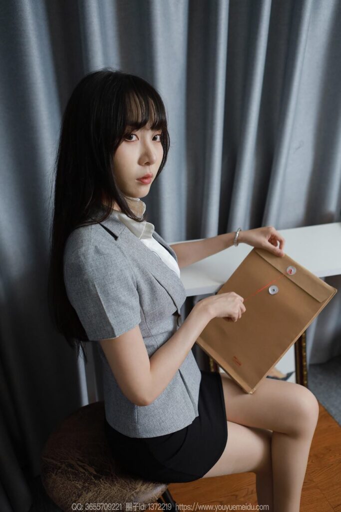 [IESS異思趣向] 2024.08.12 絲享家 1817 團團《長腿檔案員（上）》[89P/82MB]插圖2