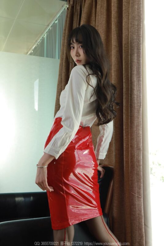 [IESS異思趣向] 2024.09.19 絲享家 1850 團團《皮裙女王》[96P/84MB]-無料攝影圈