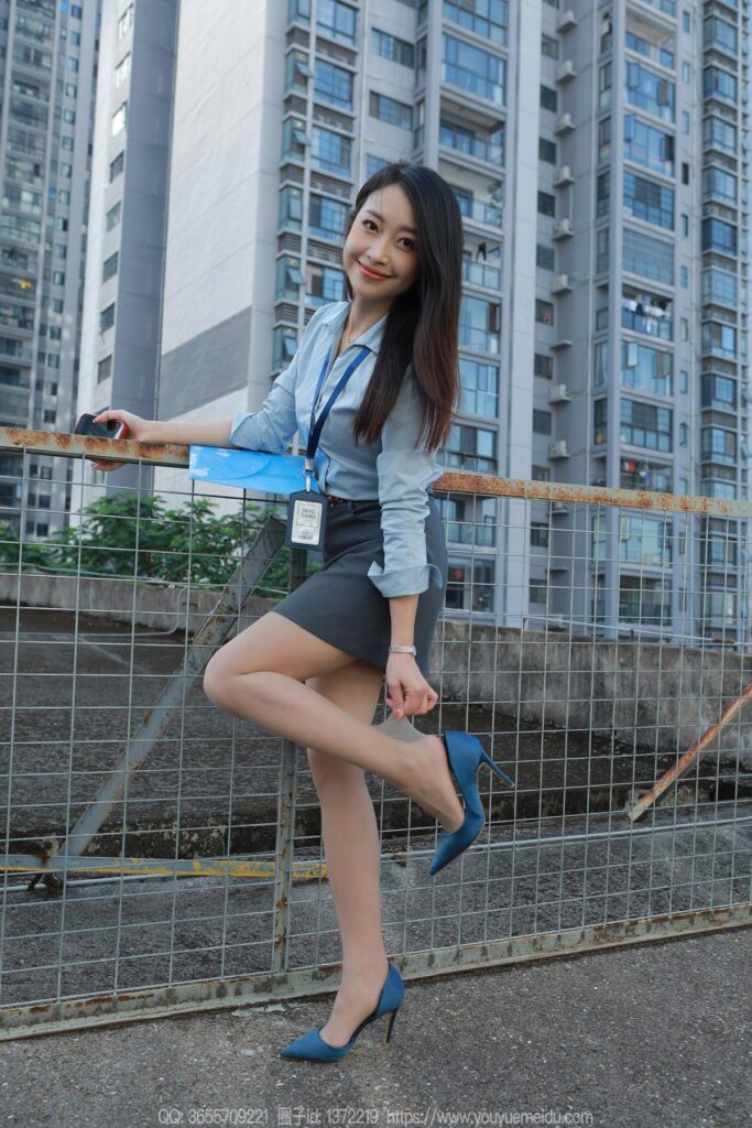 [IESS異思趣向] 2024.10.29 絲享家 1884 小婕《藍(lán)衣OL（上）》[88P/122MB]插圖1