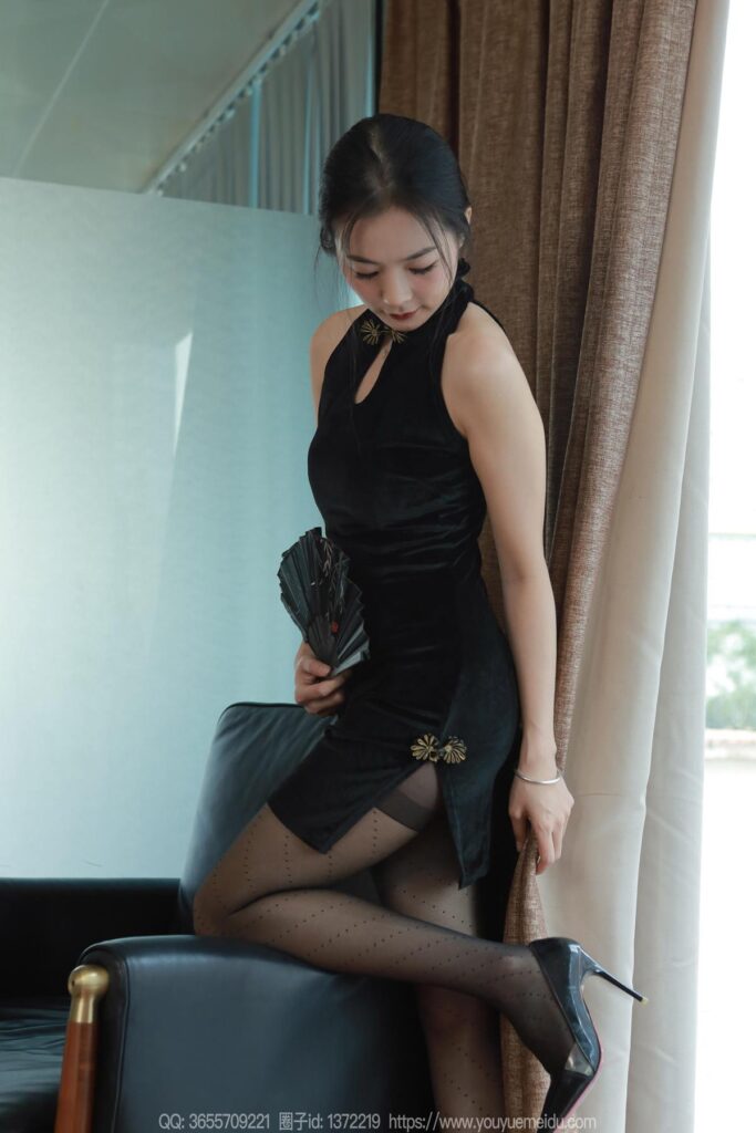 [IESS異思趣向] 2024.12.17 絲享家 1926 小金《黑色旗袍》[91P/74MB]插圖2