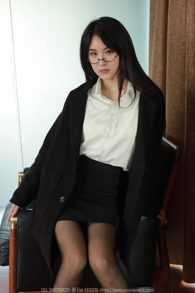 [IESS異思趣向] 2024.12.29 絲享家 1936 小寶《黑色外套（下）》[66P/55MB]插圖1