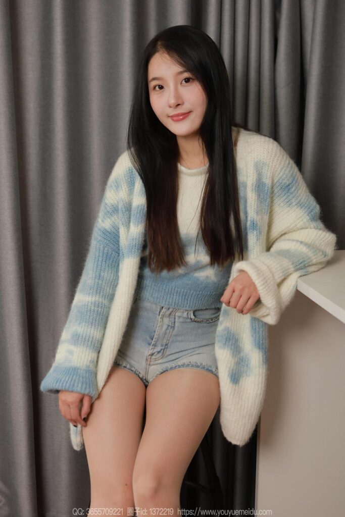 [IESS異思趣向] 2025.01.03 絲享家 1941 婉萍《藍(lán)白毛衣（上）》[90P/95MB]插圖1