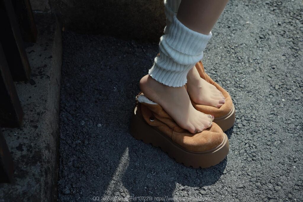 [IESS異思趣向] 2025.01.15 絲享家 1951 美子《堆堆襪（下）》[80P/91MB]插圖1