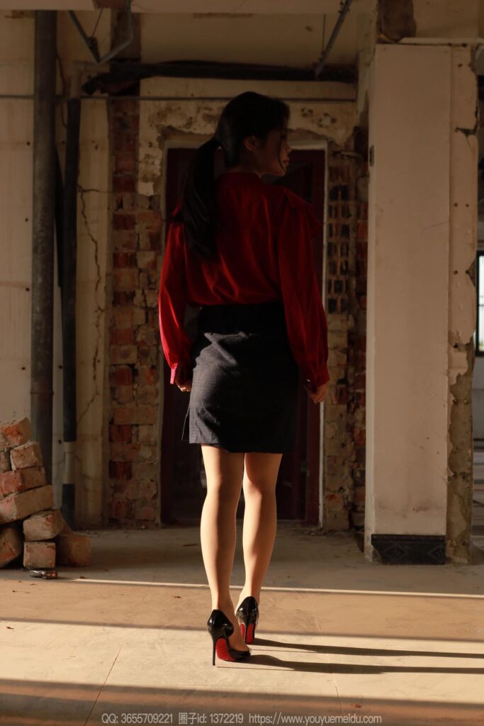 [IESS異思趣向] 2025.01.17 絲享家 1953 兔兔《工地的秘密》[90P/68MB]插圖3