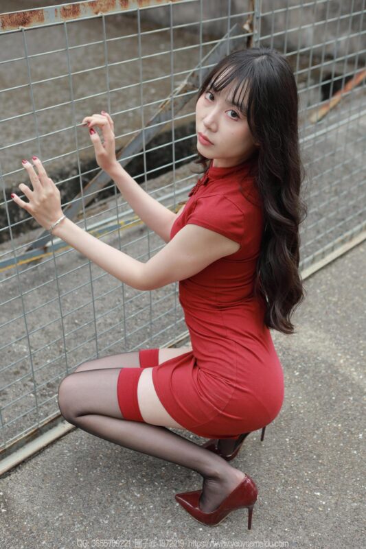 [IESS異思趣向] 2025.01.29 絲享家 1963 團(tuán)團(tuán)《恭喜發(fā)財(cái)（下）春節(jié)快樂》[88P/112MB]-無(wú)料攝影圈