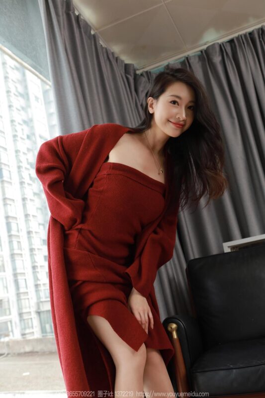 [IESS異思趣向] 2025.01.31 絲享家 1965 小婕《紅色針織裙（下）》[83P/77MB]-無料攝影圈