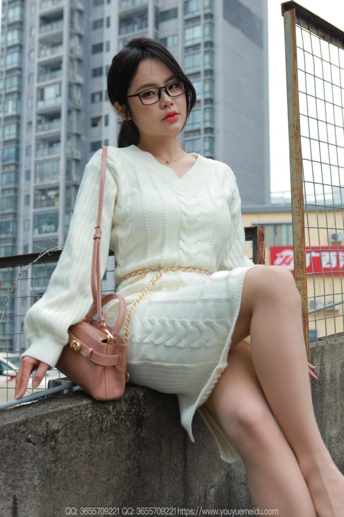 [IESS異思趣向] 2025.03.10 絲享家 1997 兔兔《高開衩包臀裙》[88P/80MB]插圖2