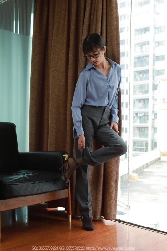 [IESS異思趣向] 2025.04.11 絲享家 2025 小金《西褲里絲》[90P/85MB]-無(wú)料攝影圈