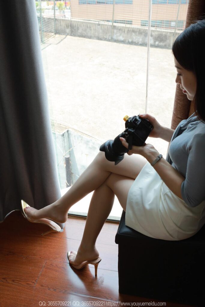 [IESS異思趣向] 2025.05.06 絲享家 2046 小婕《女?dāng)z影師（下）》[89P/74MB]插圖2