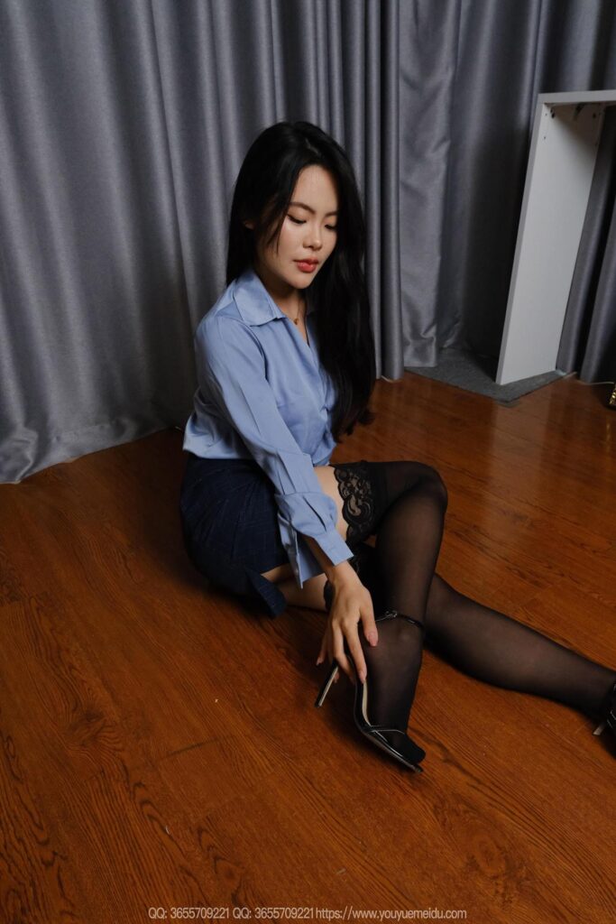 [IESS異思趣向] 2025.05.25 絲享家 2062 兔兔《藍(lán)衣半筒襪》[86P/118MB]插圖2