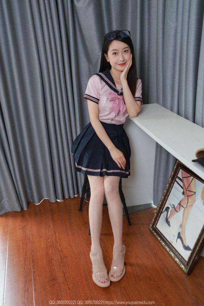 [IESS異思趣向] 2025.06.10 絲享家 2076 小婕《肉絲學(xué)姐》[100P/93MB]插圖2